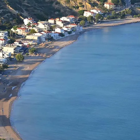 Seaside Serenity In Komi Beach! Exterior photo
