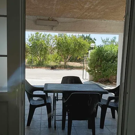 Seaside Serenity In Komi Beach! Exterior photo