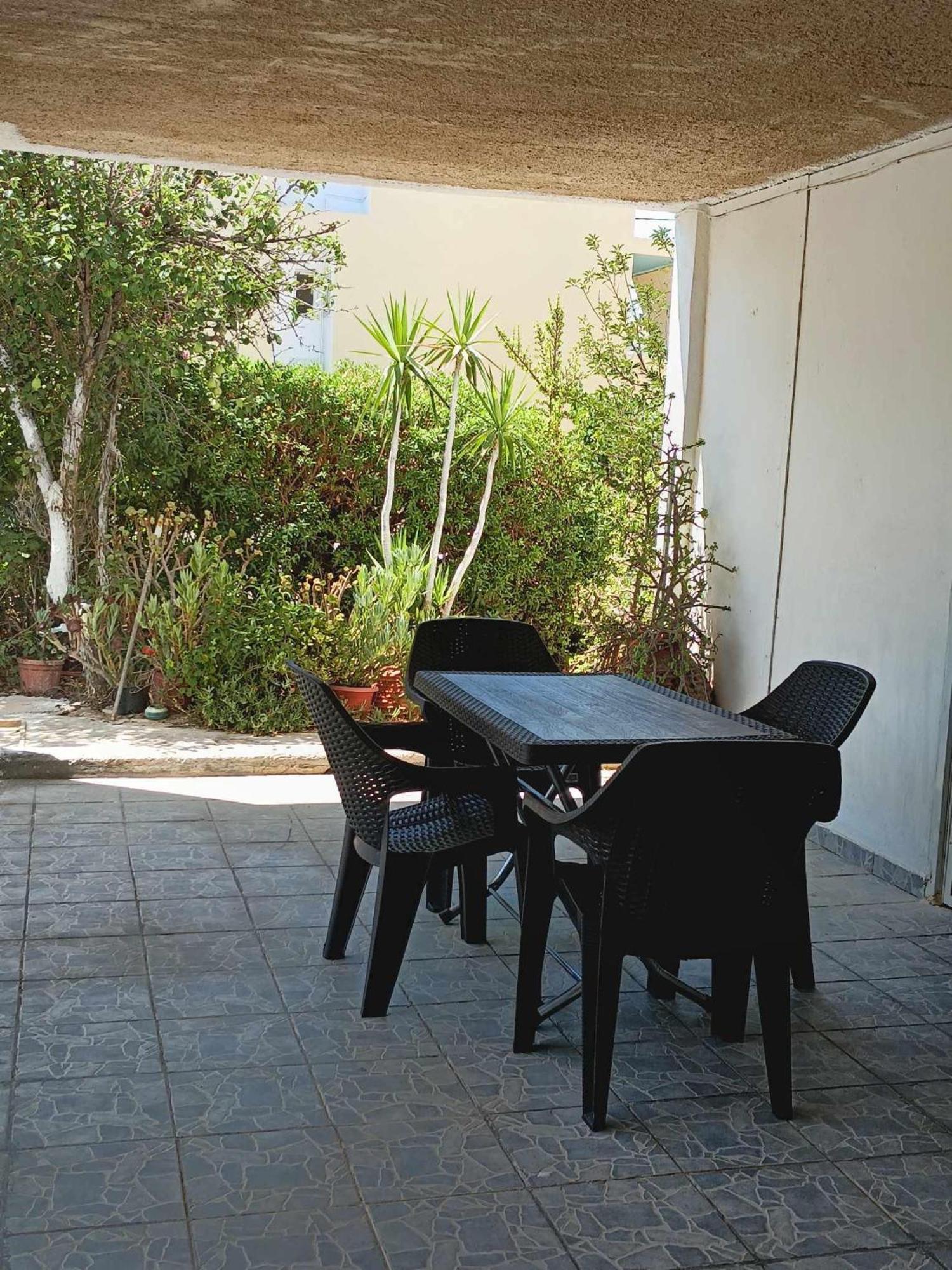 Apartment Seaside Serenity In Komi Beach! *